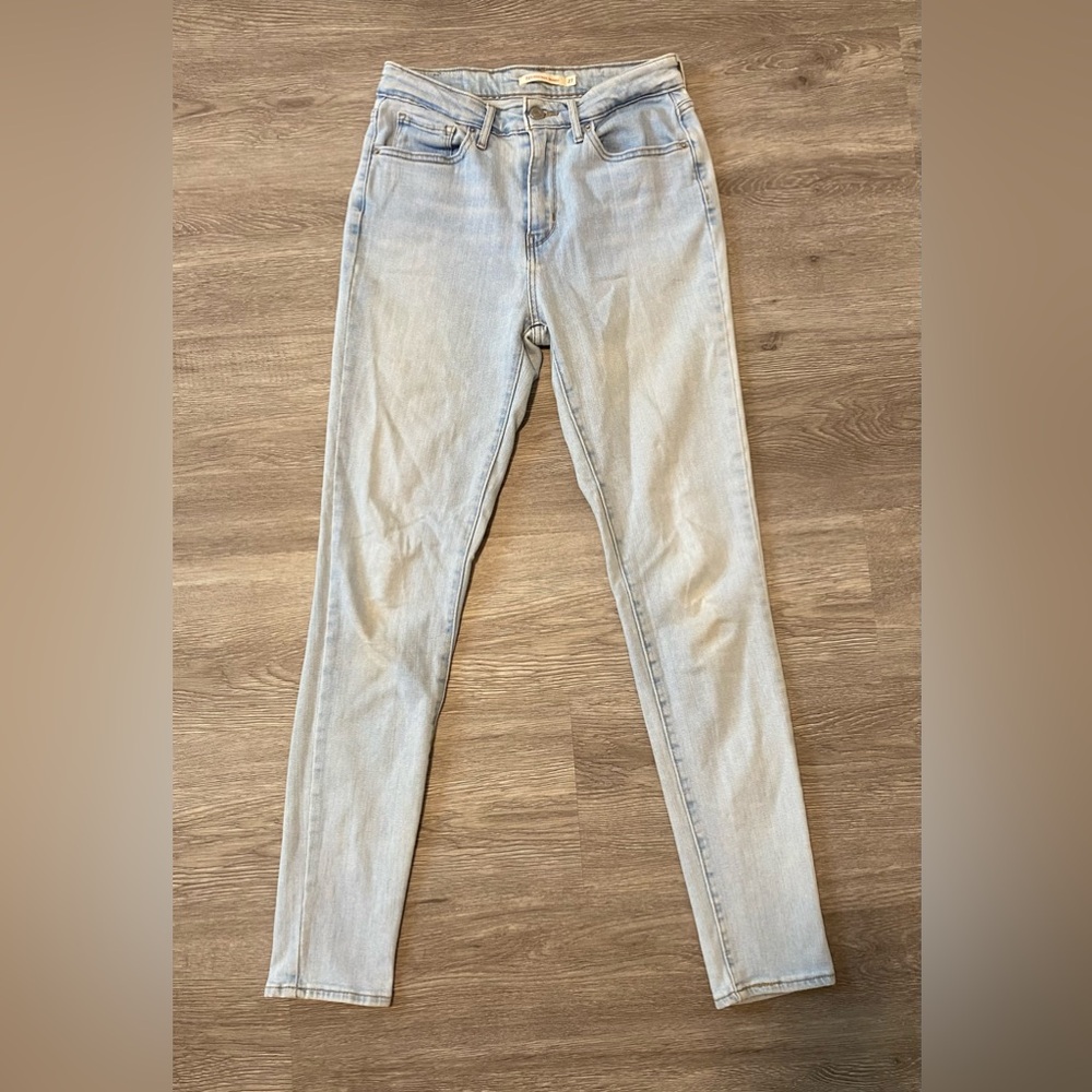 Levi’s 721 high rise skinny jeans